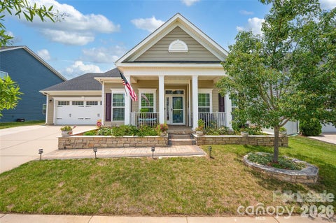 Photo of 11216 Vanguard Parkway, Huntersville, NC 28078 (MLS # 4428209)