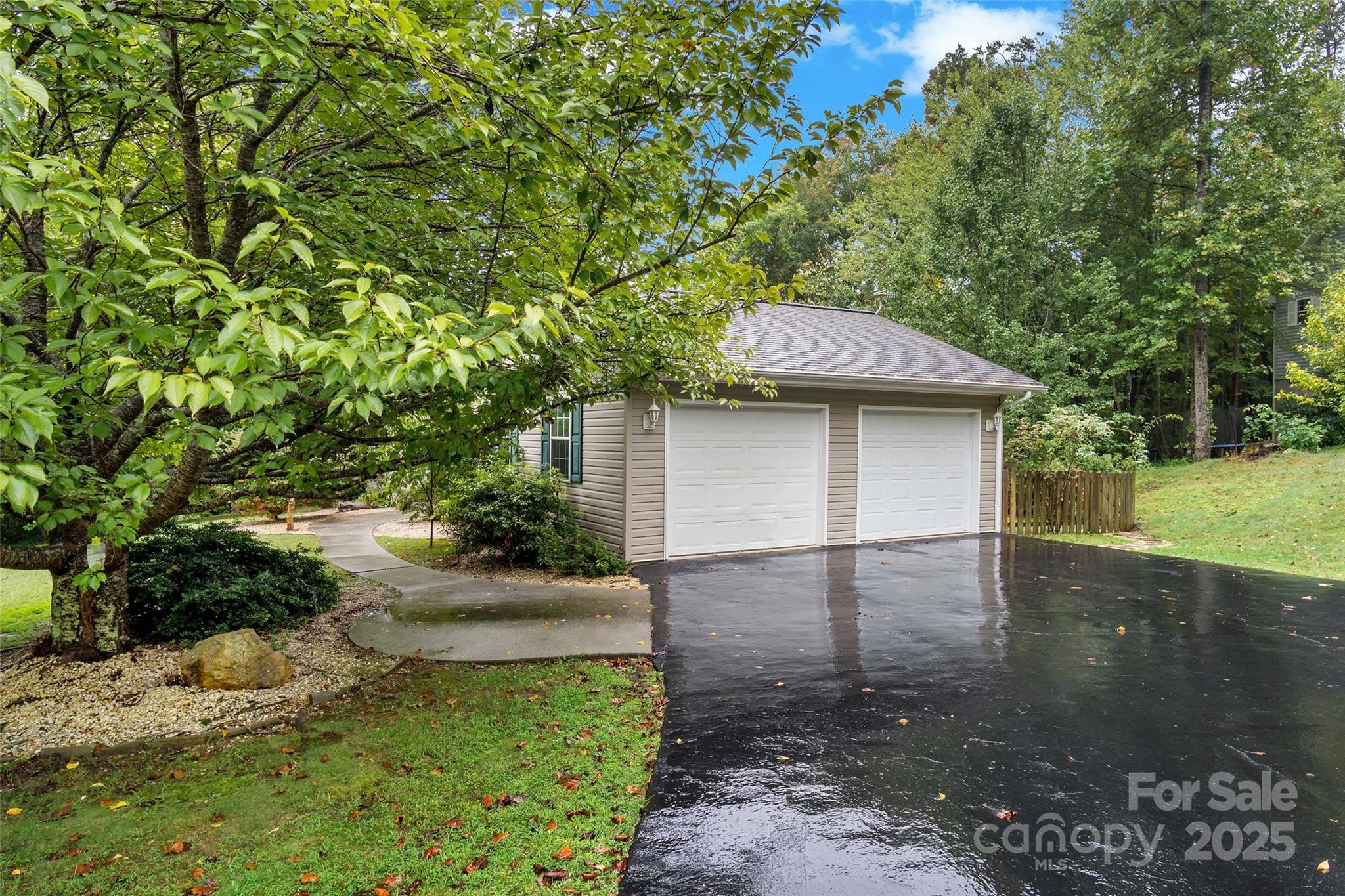 202 Cardinal Crest Lane