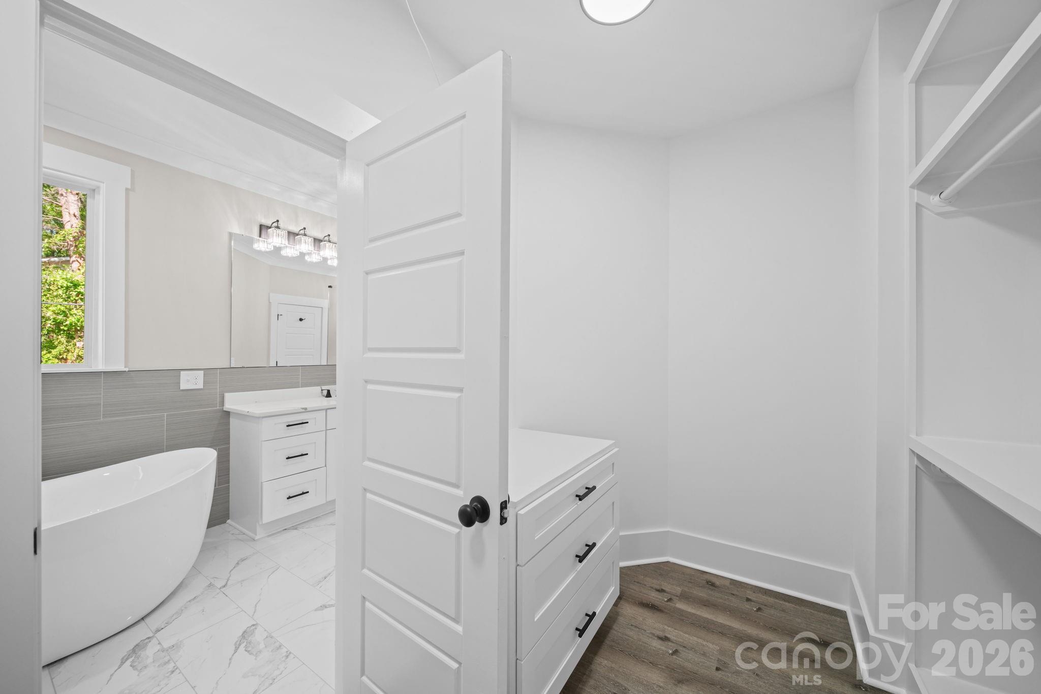 Valhalla - Residential