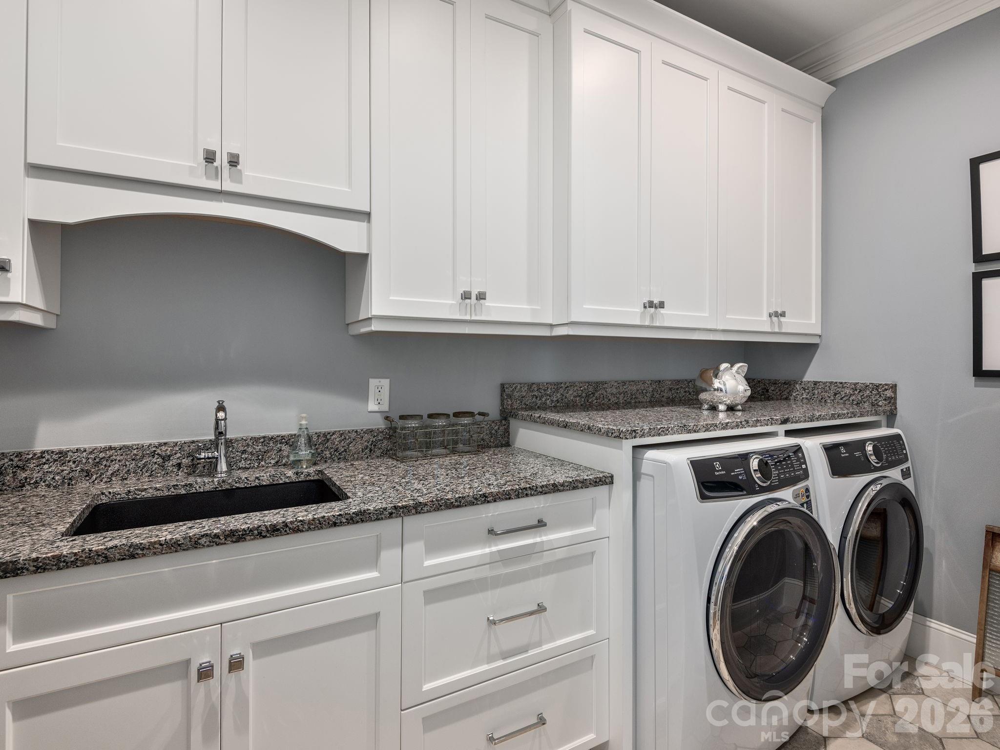 Grand Highlands At Waterford Lakes - Residential