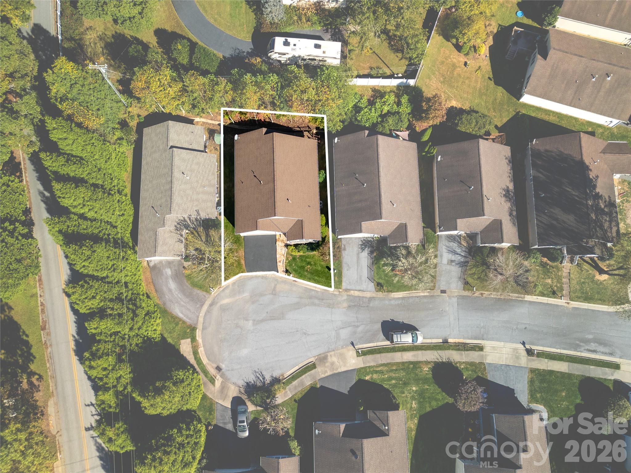88 E Danbury Lane