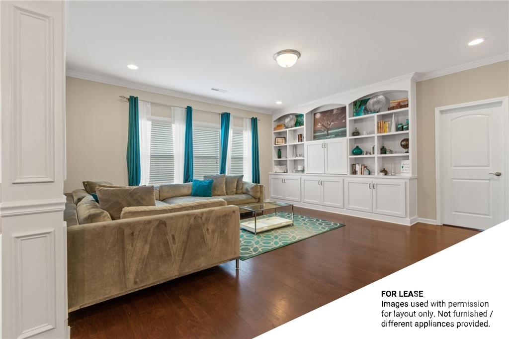 Huntley Glen - Residential Lease