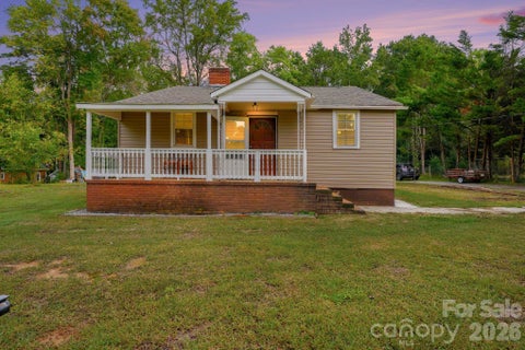 Photo of 144 Ginger Lane, Mooresville, NC 28115 (MLS # 4432451)