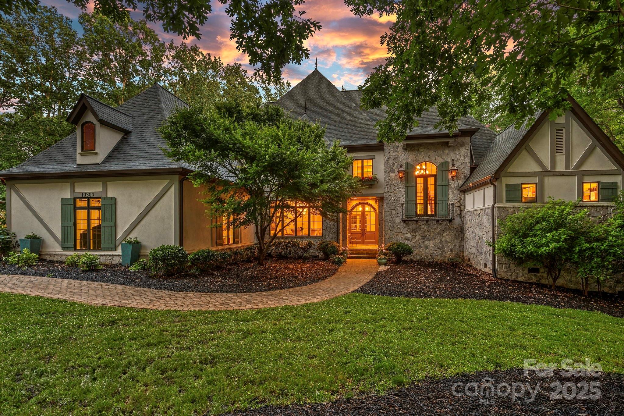 10300 Sweetleaf Place