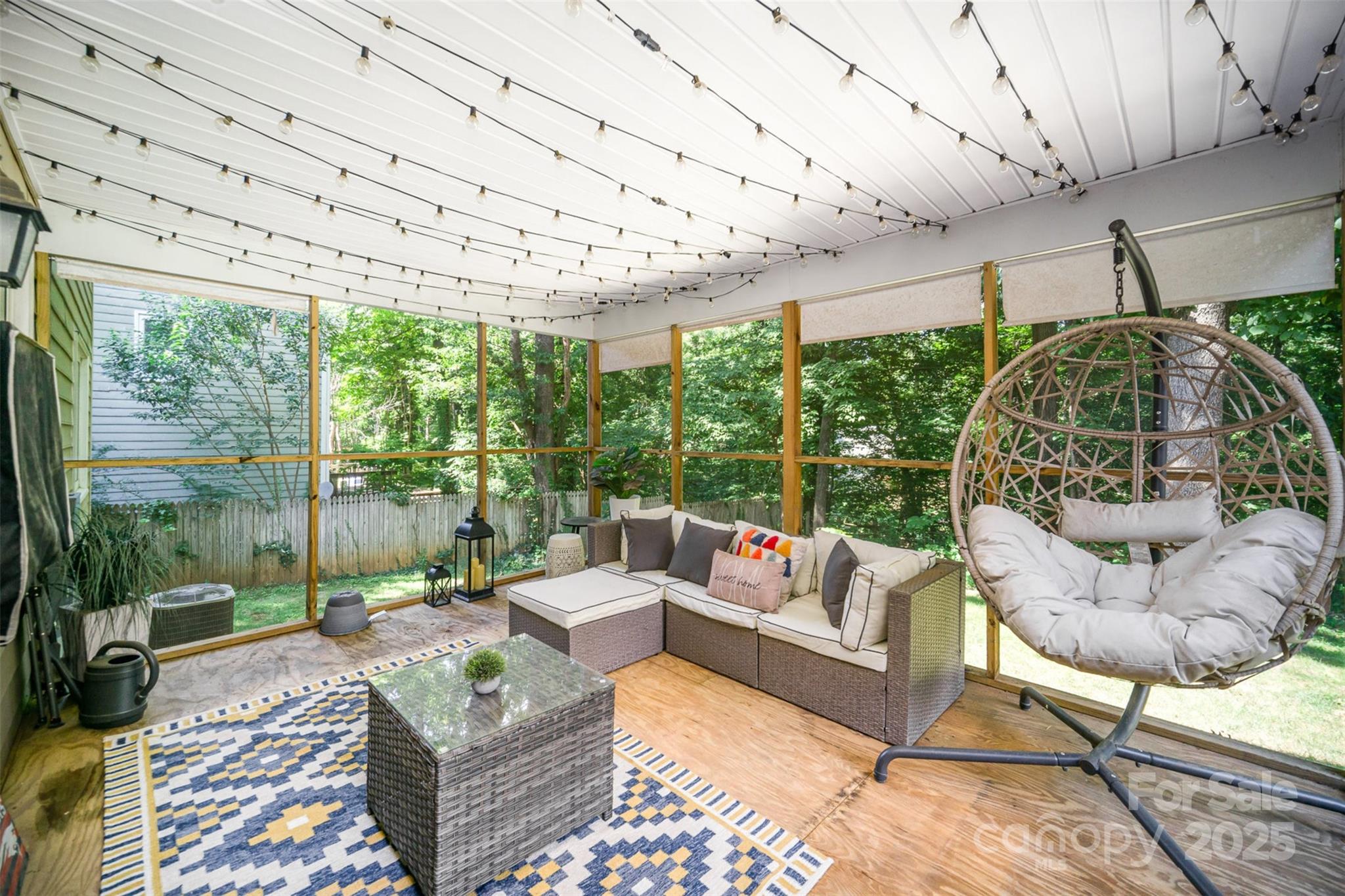 3016 Heathcroft Court