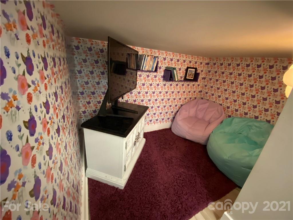 Paddlers Cove - Residential