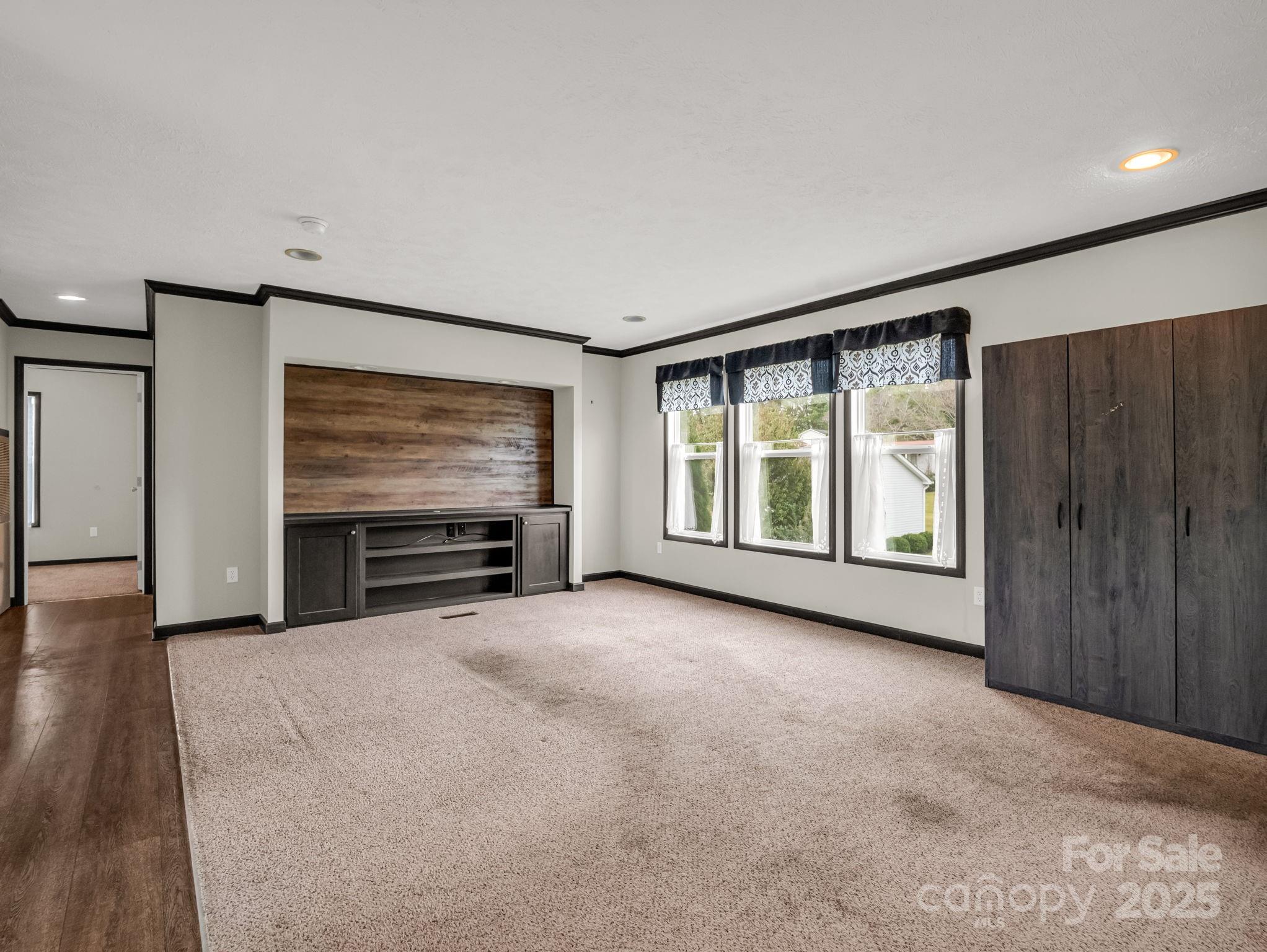 White Oak Village - Residential