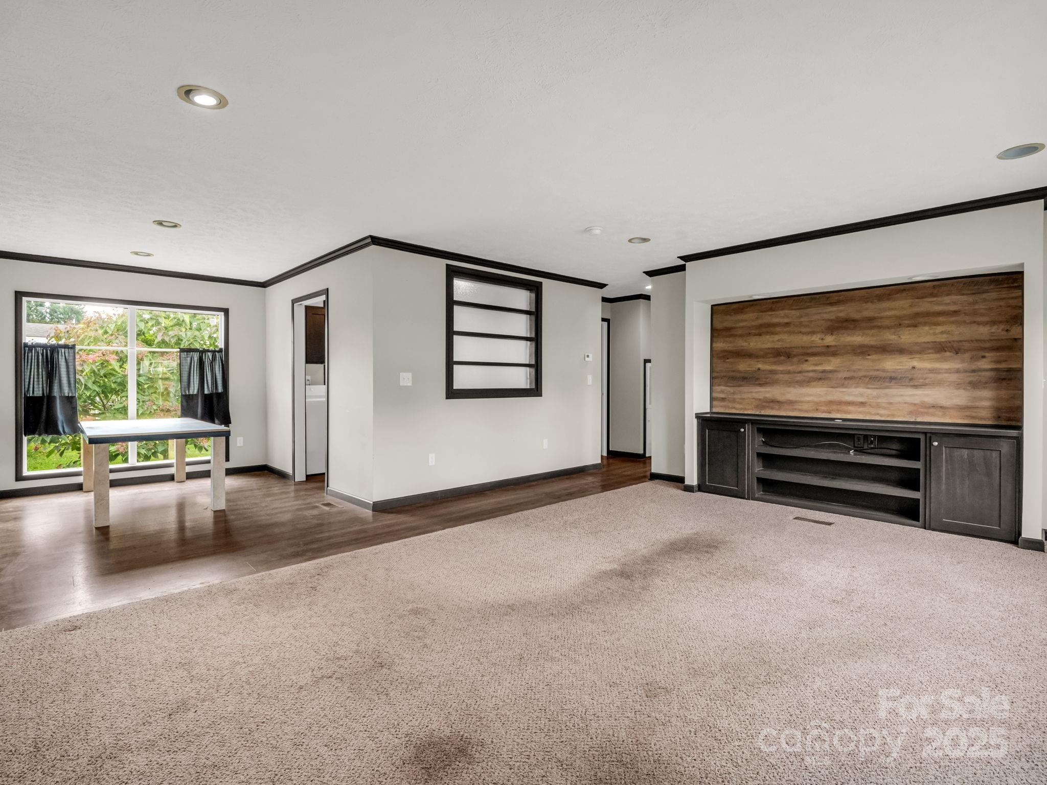 White Oak Village - Residential