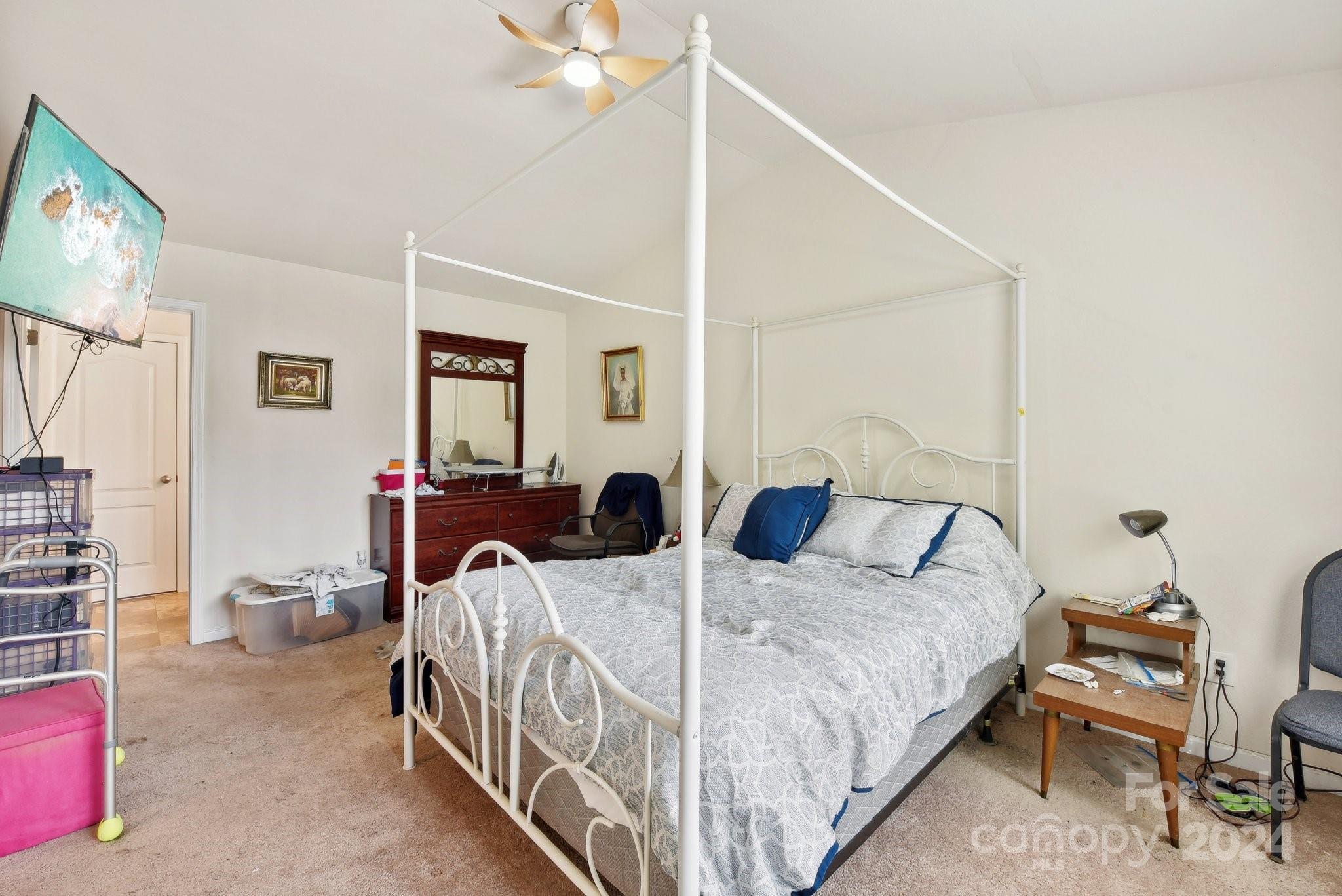 Kingstree - Residential