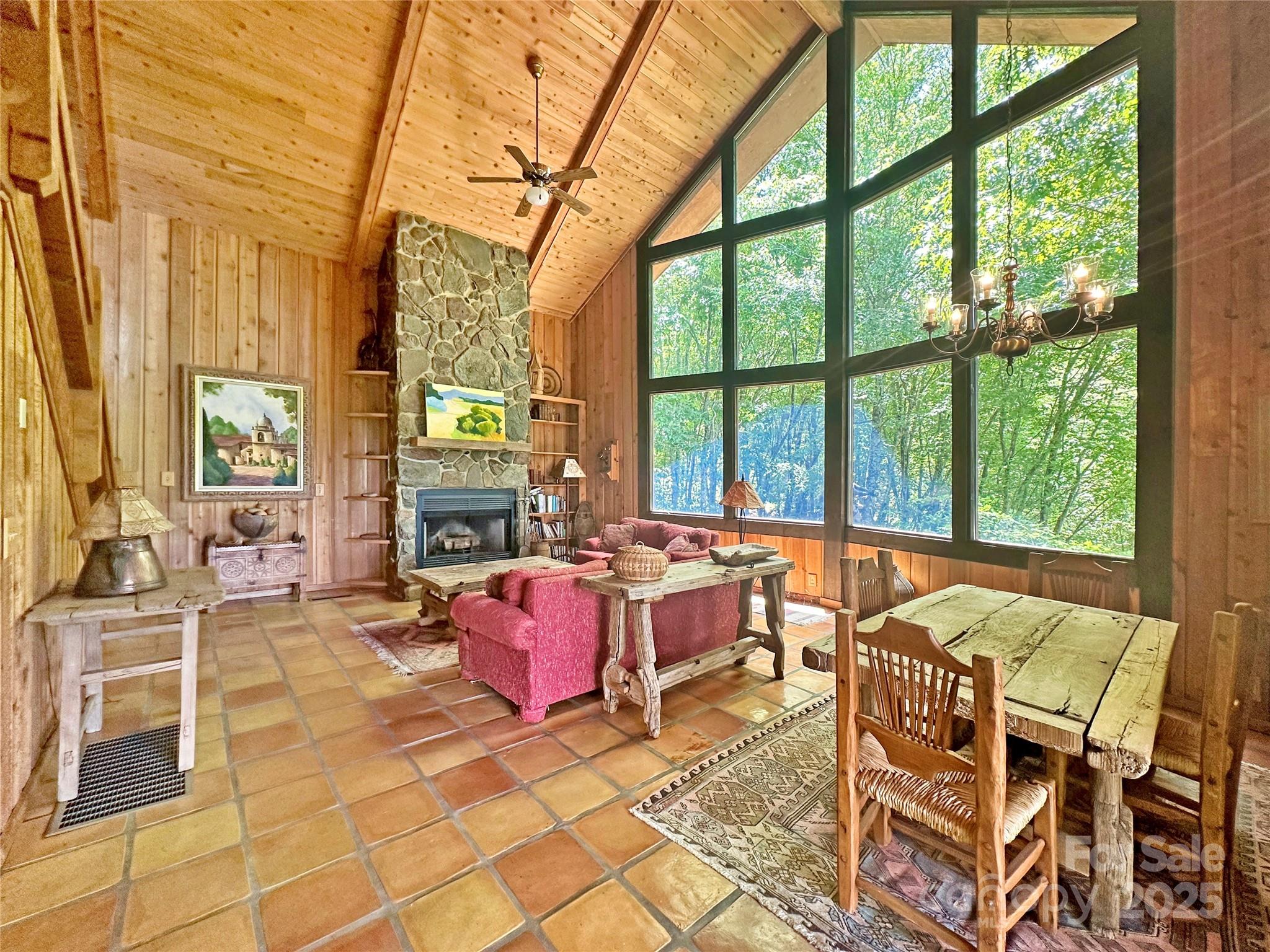 236 Valleyview Drive