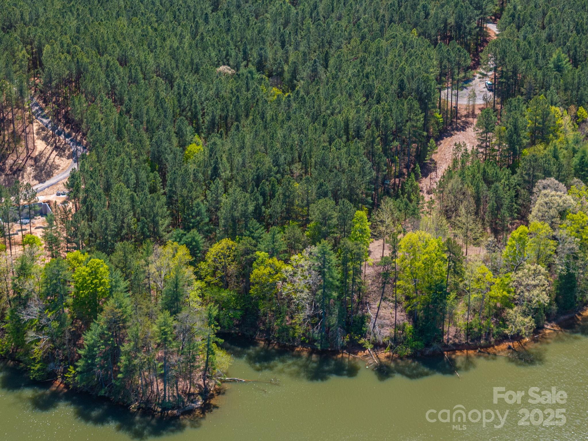 Paradise Harbor - Land