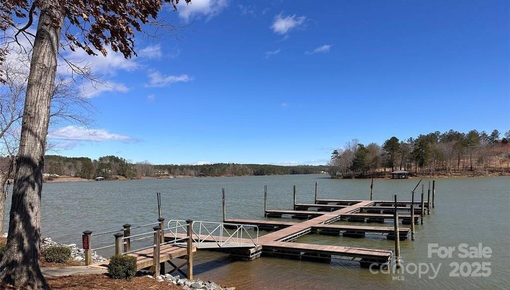 Paradise Harbor - Land