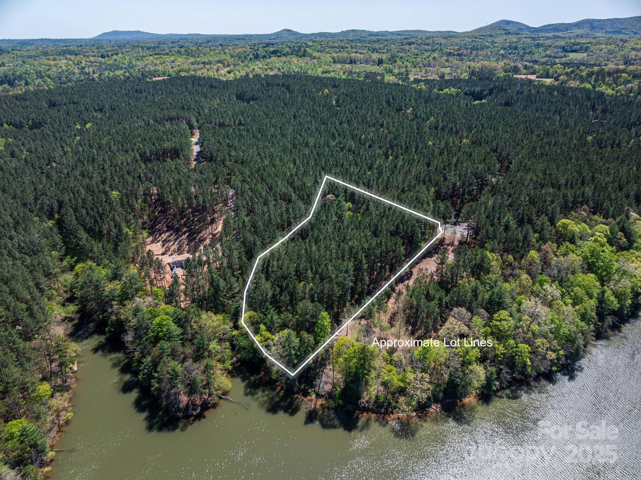 Paradise Harbor - Land