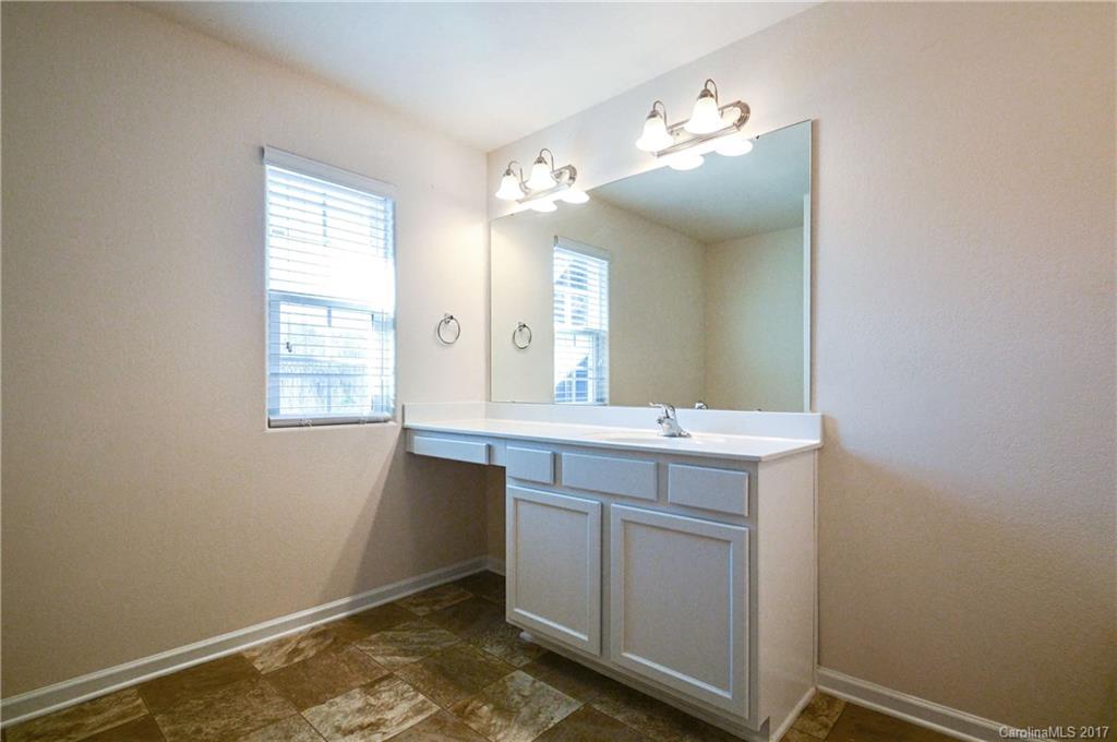 Woodside at Mountain View - Residential