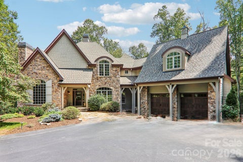 Photo of 361 Mills River Way, Horse Shoe, NC 28742 (MLS # 4423037)
