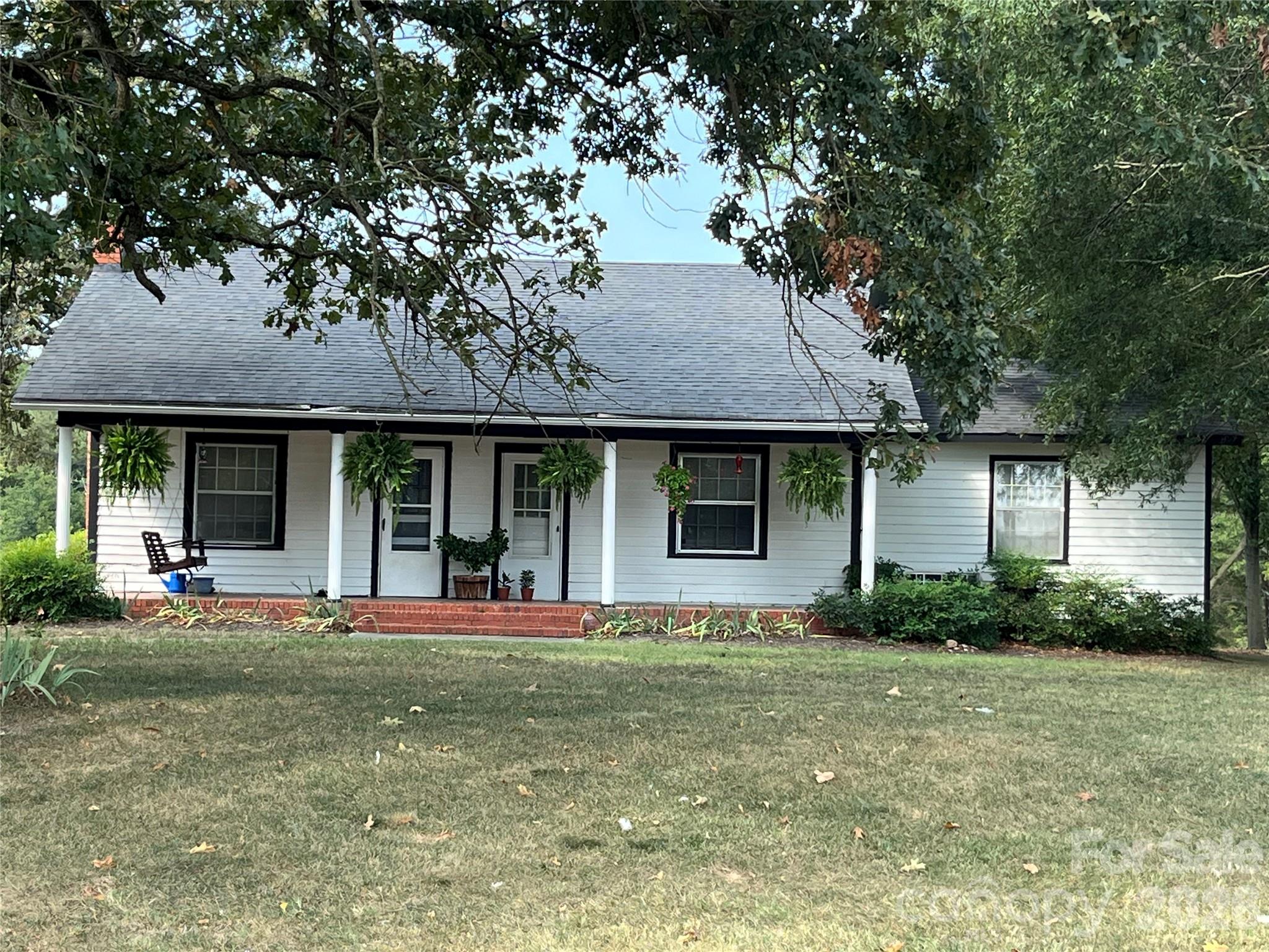 5810 Wolf Pond Road