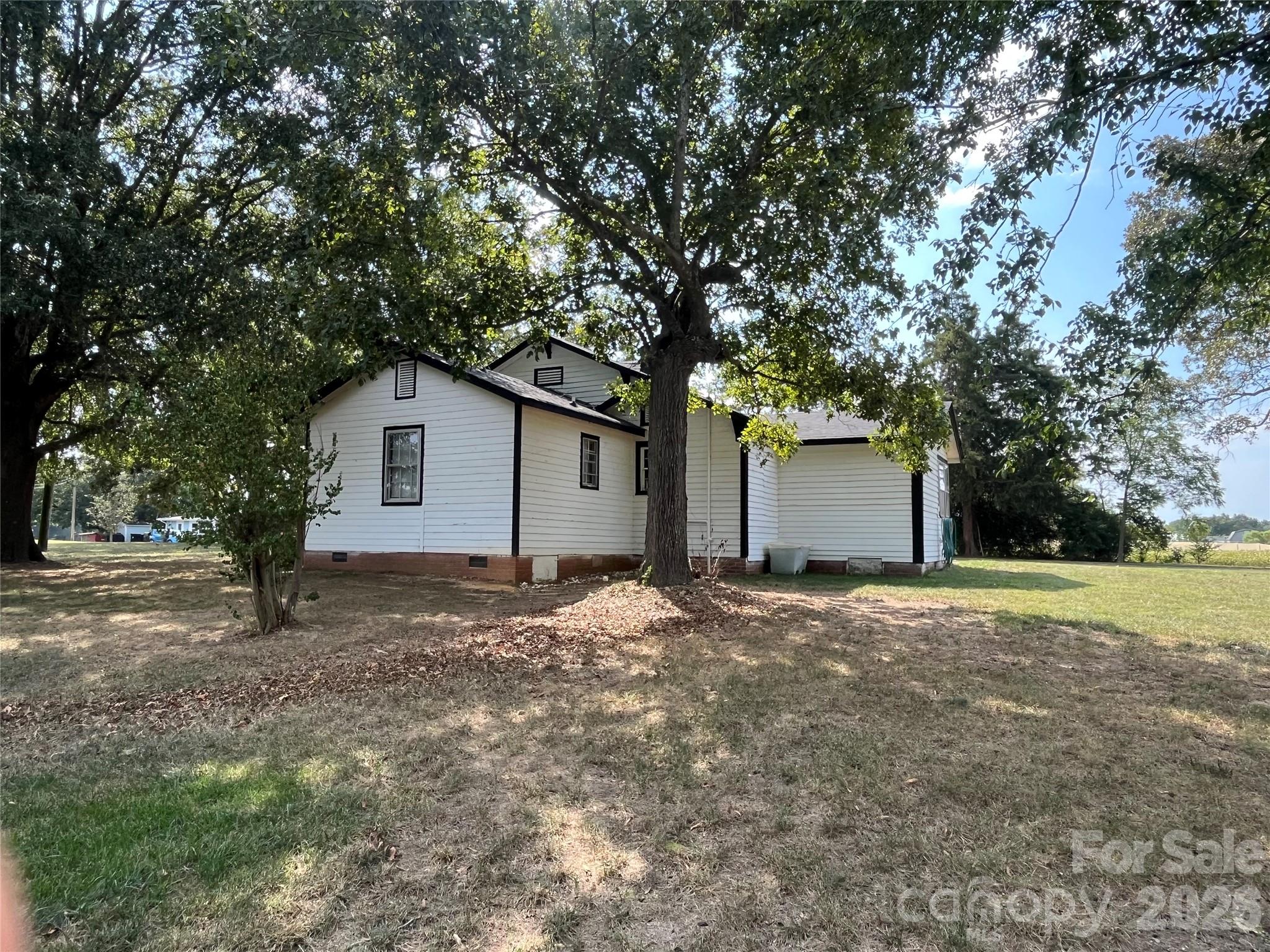 5810 Wolf Pond Road