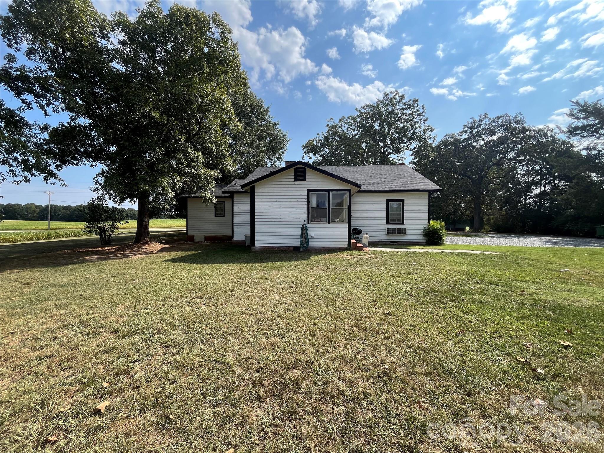 5810 Wolf Pond Road