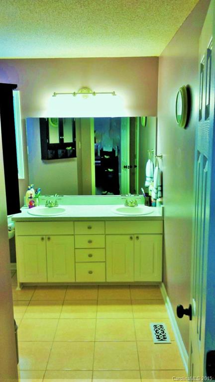 Highland Creek - Residential