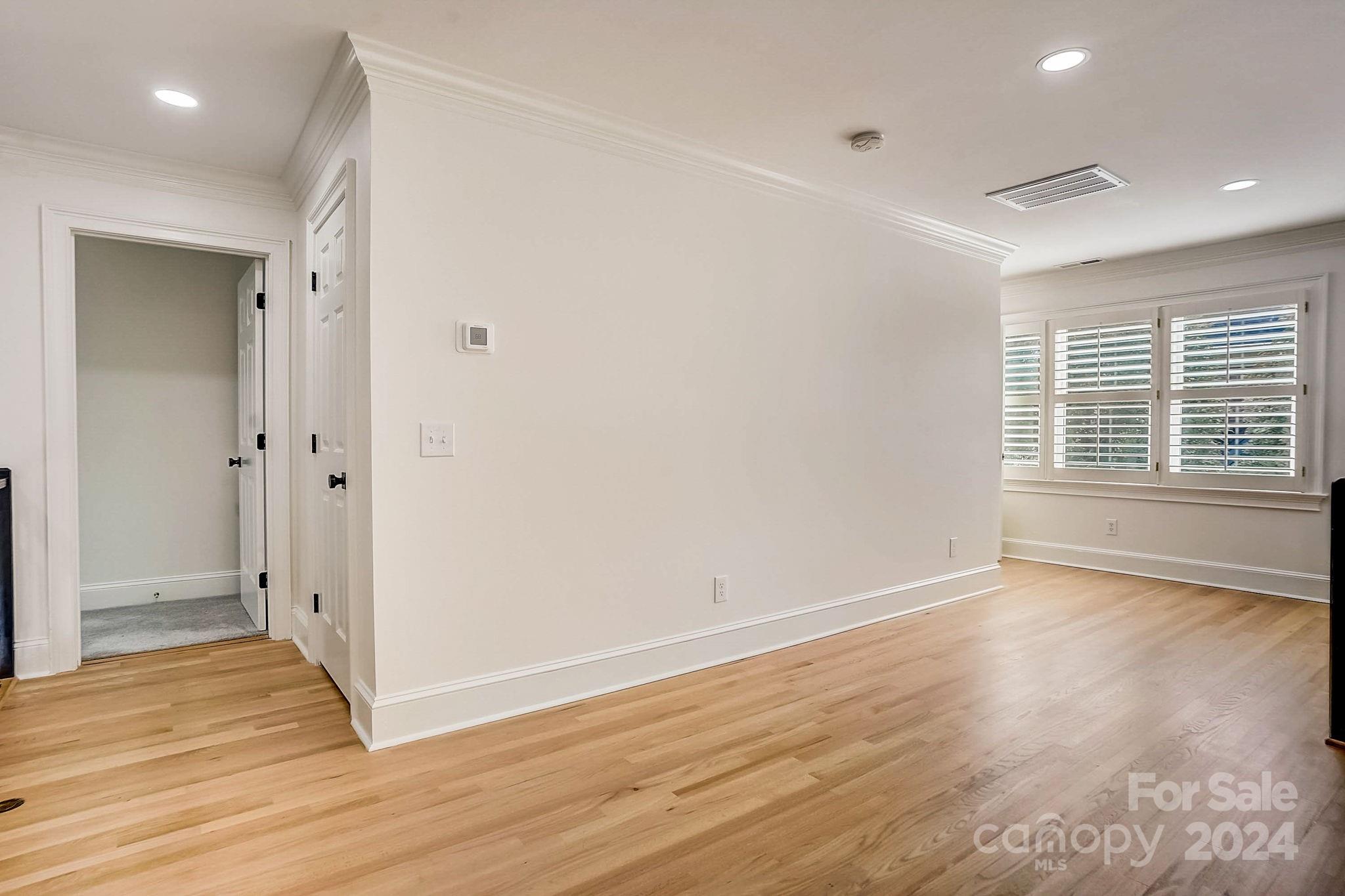 The Peninsula - Residential