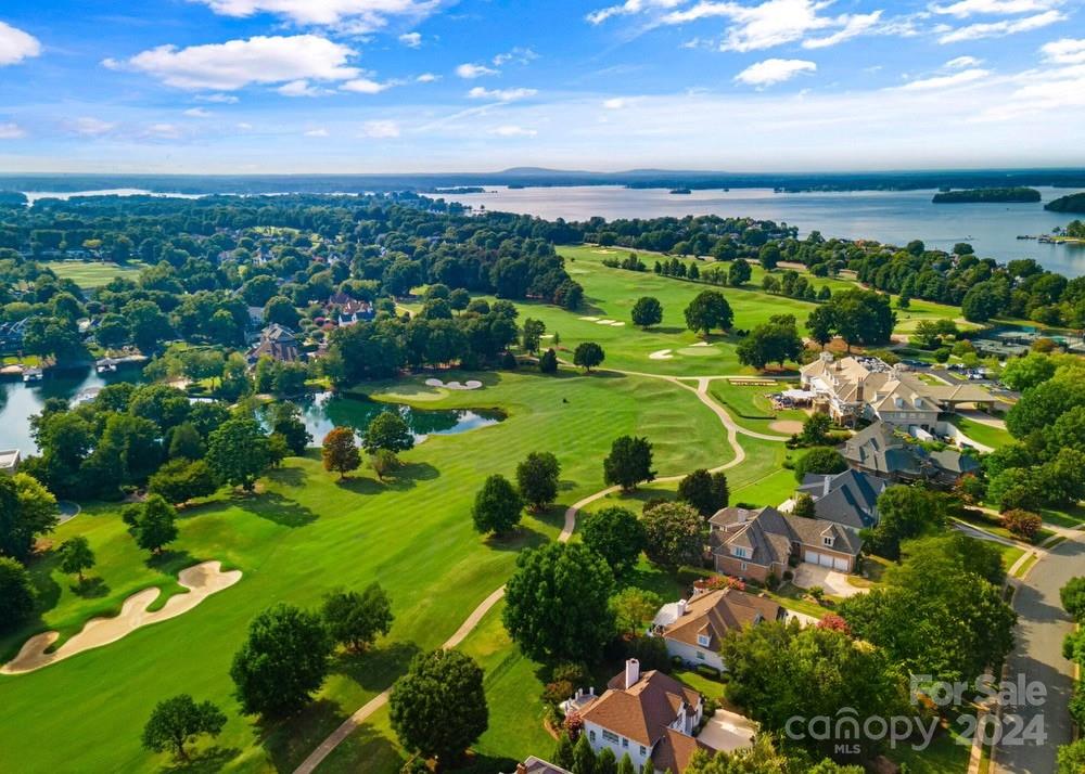 The Peninsula - Residential