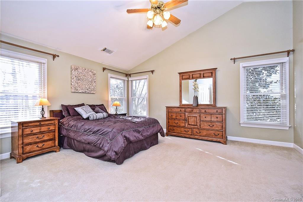 Davis Lake - Residential