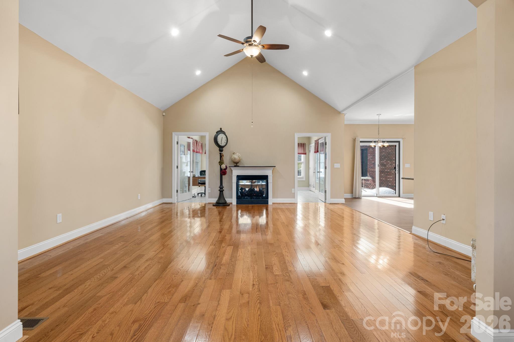 Barringer Woods - Residential