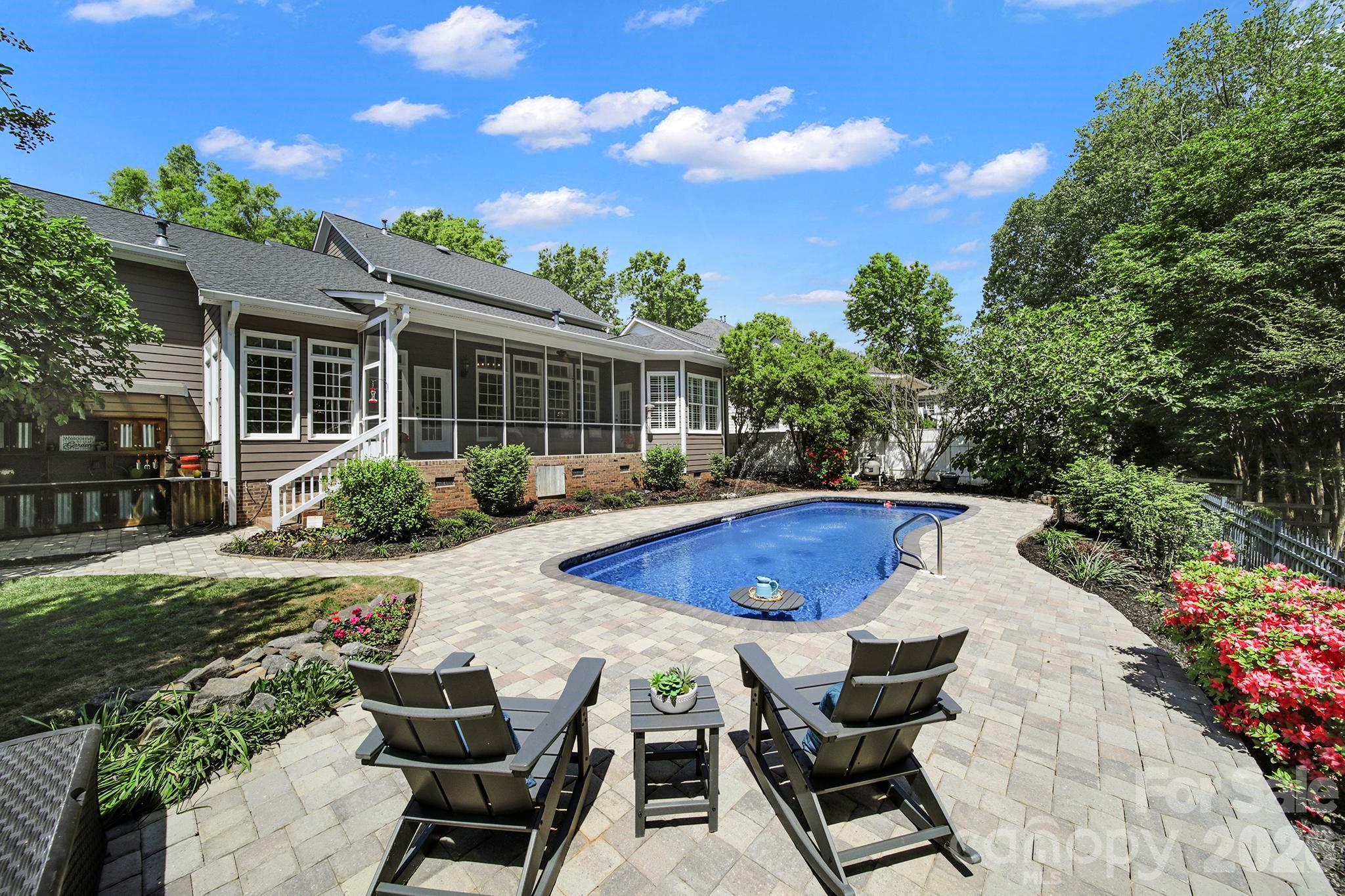 Baxter Village - Residential