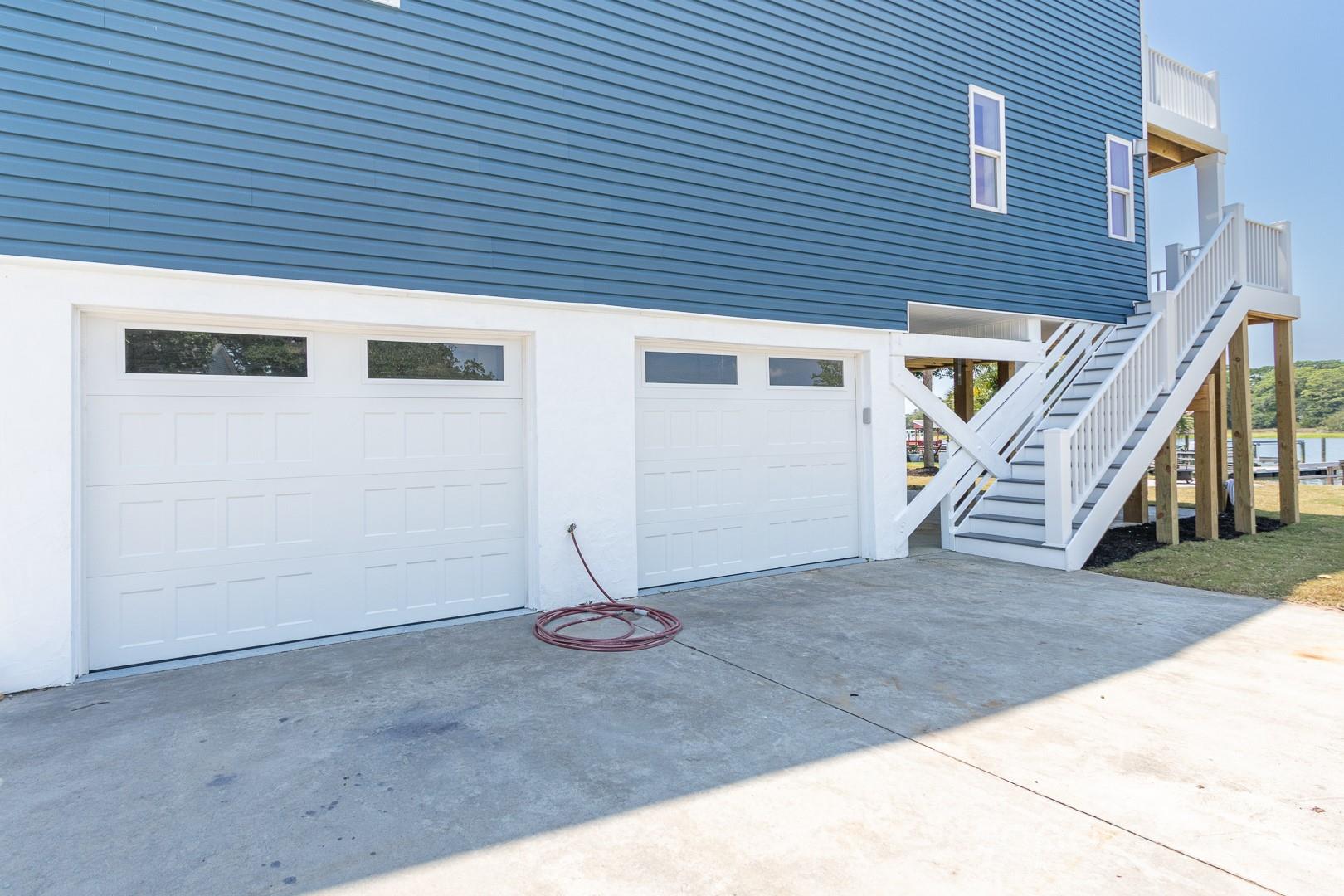 102 SW Yacht Drive