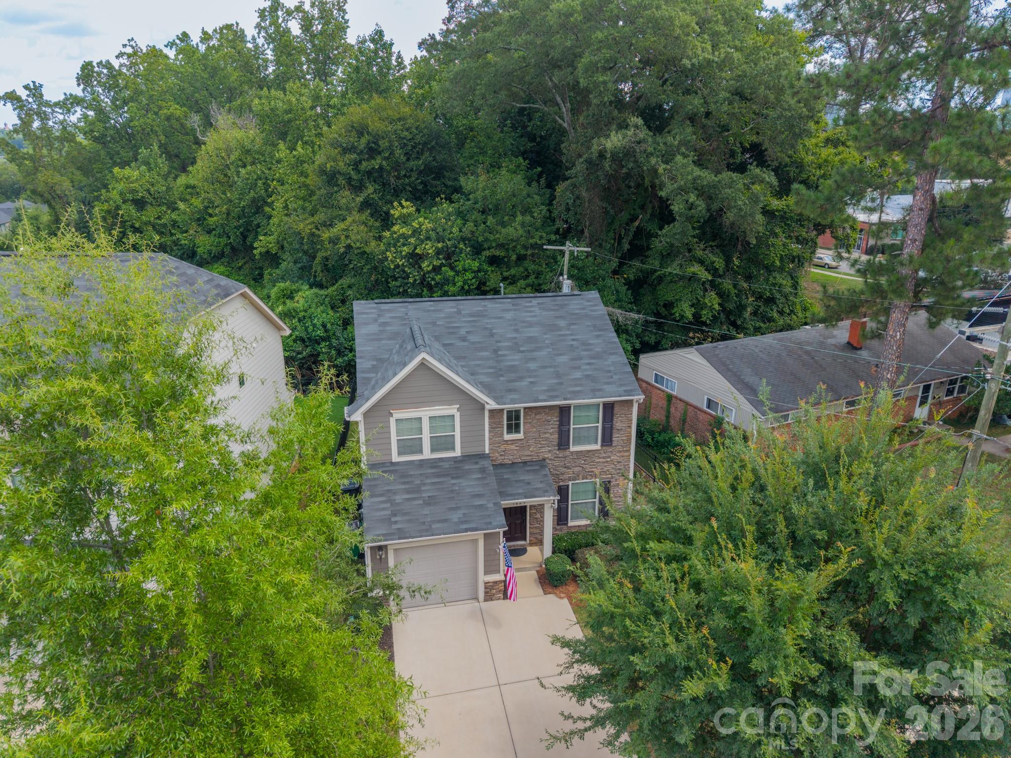 1829 Evergreen Drive
