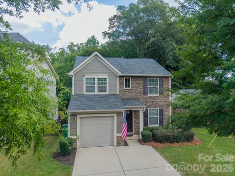 Photo of 1829 Evergreen Drive, Charlotte, NC 28208 (MLS # 4416716)