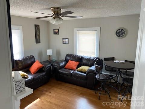 223 E Glendale Avenue D