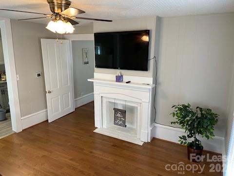 223 E Glendale Avenue D