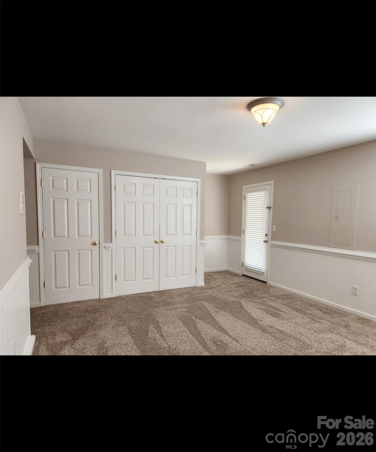 Riverfront - Residential