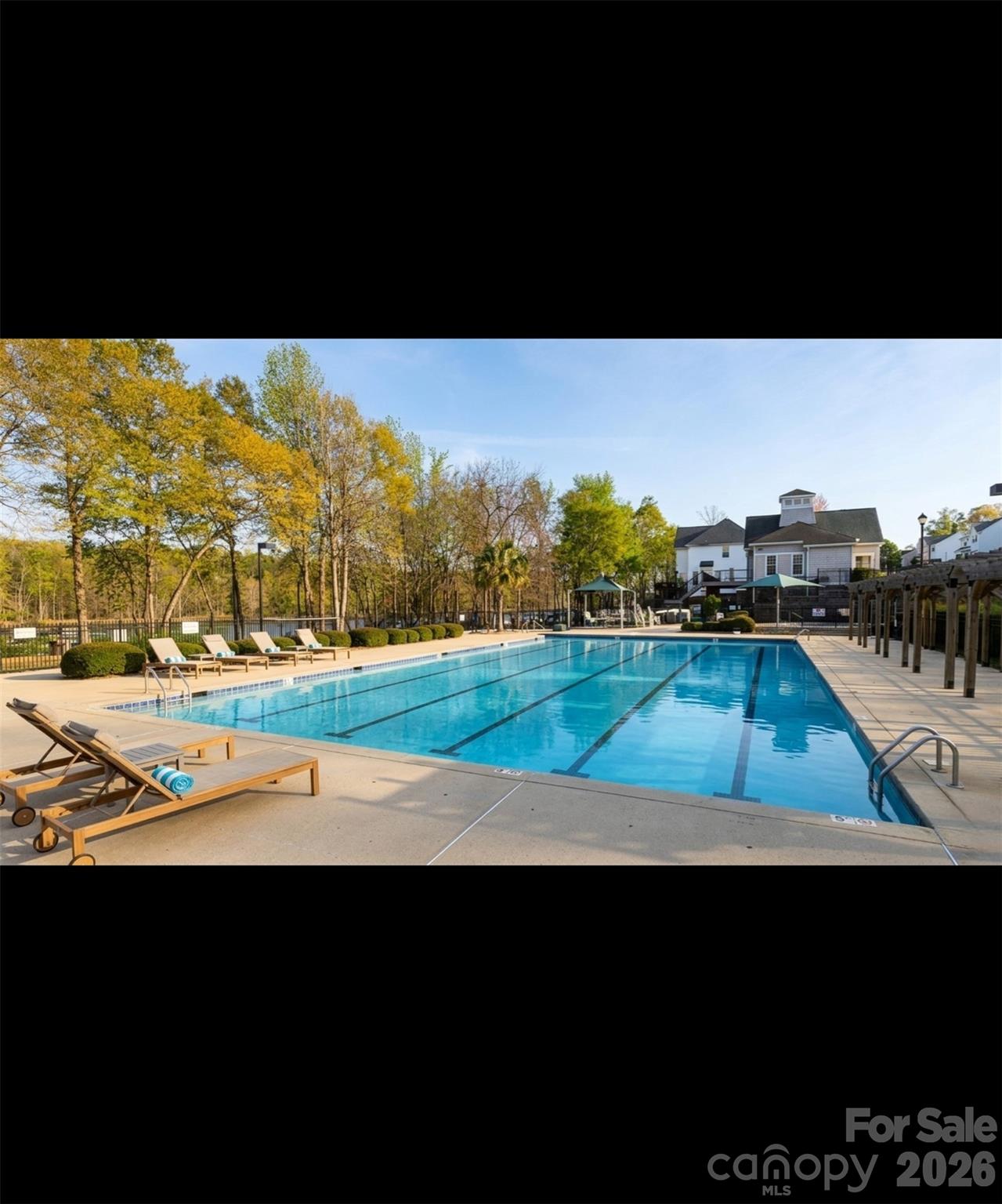 Riverfront - Residential