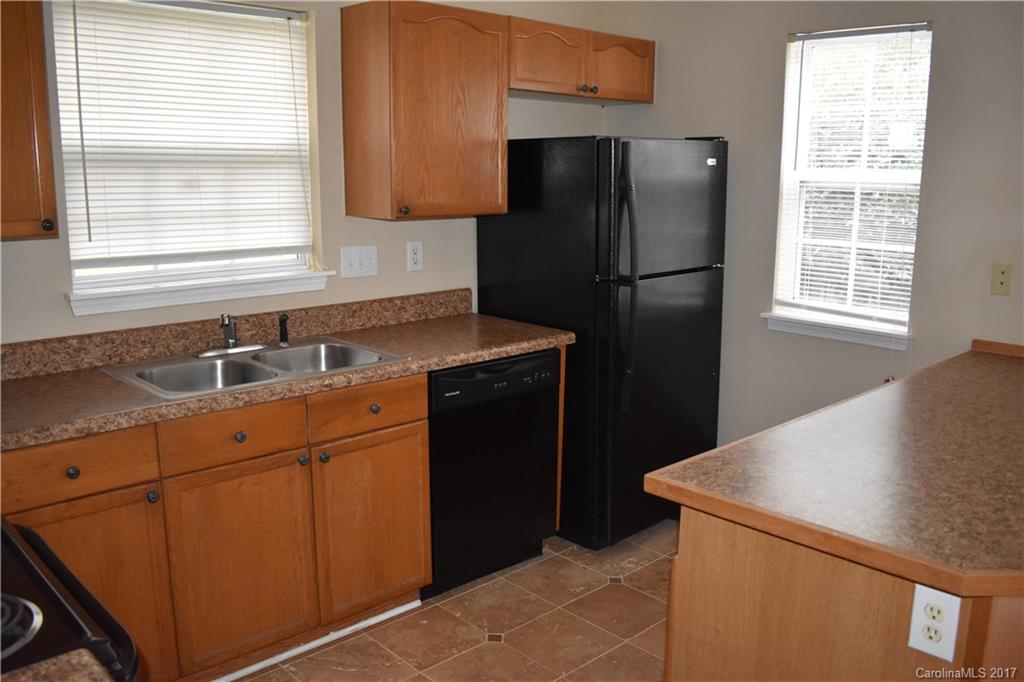 Huntington Ridge - Residential