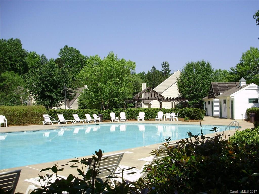 Huntington Ridge - Residential