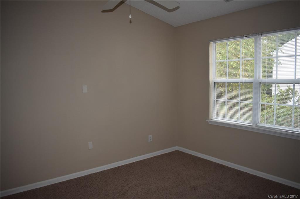 Huntington Ridge - Residential