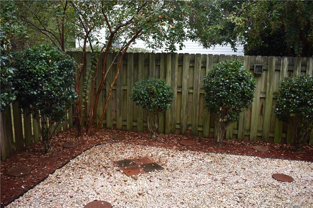 Huntington Ridge - Residential