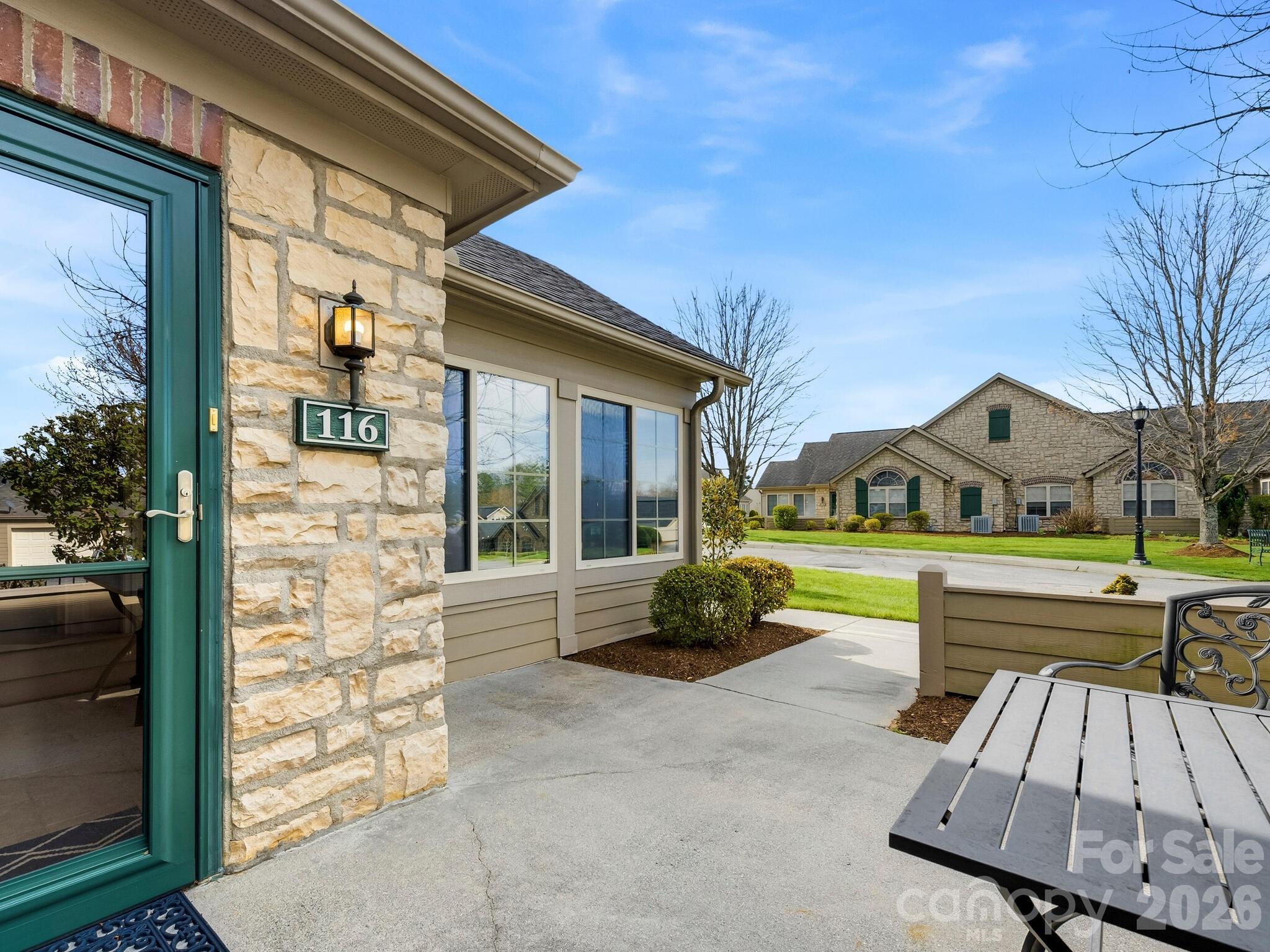 116 Summerfield Place