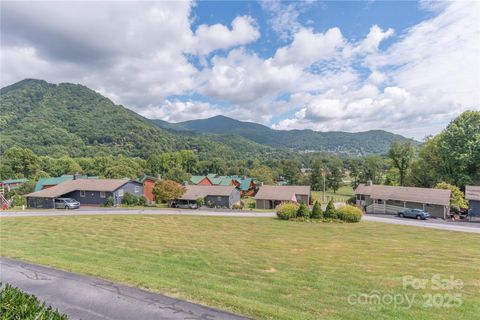 A home in Maggie Valley
