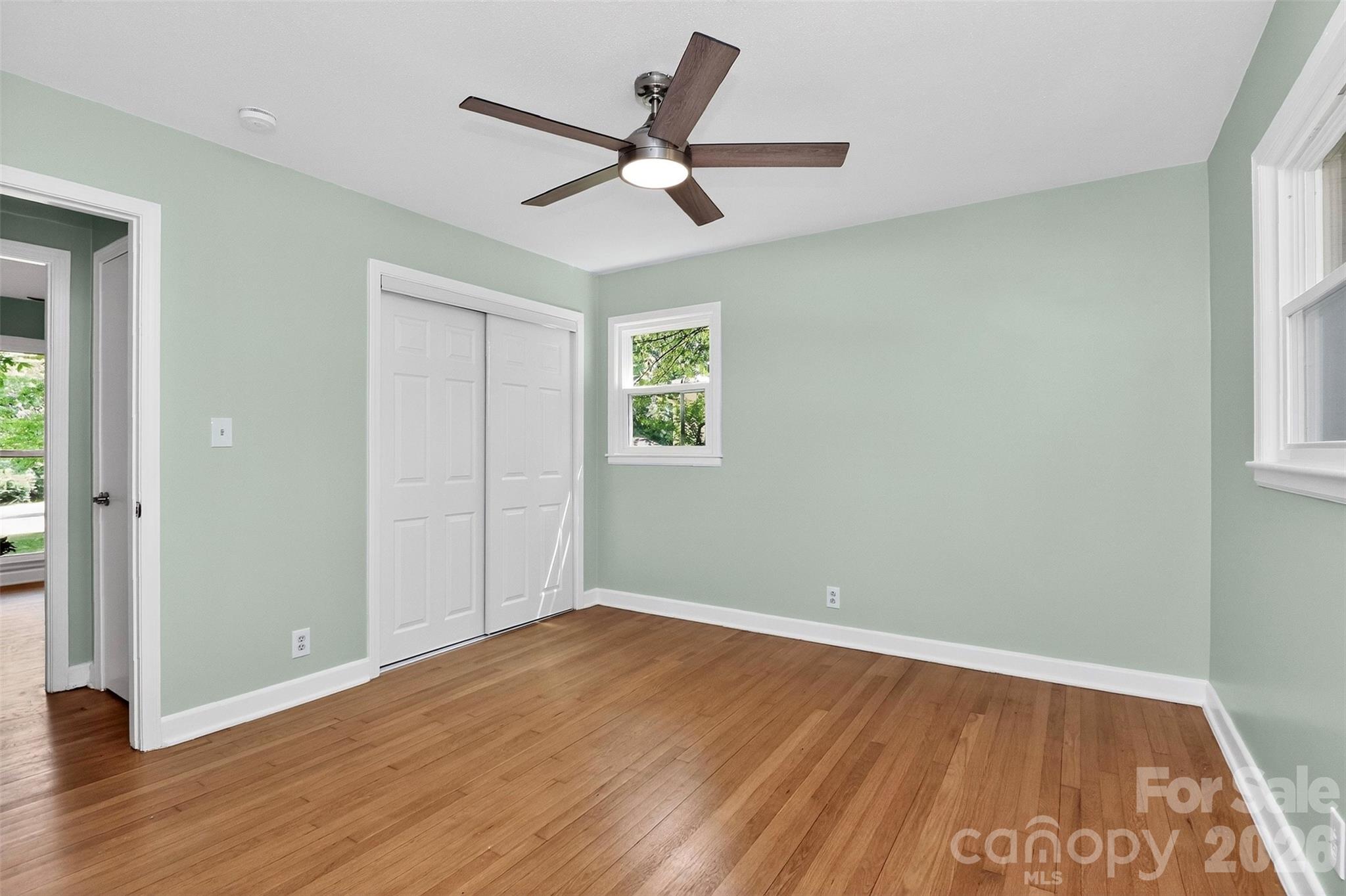 Dutchman Heights - Residential