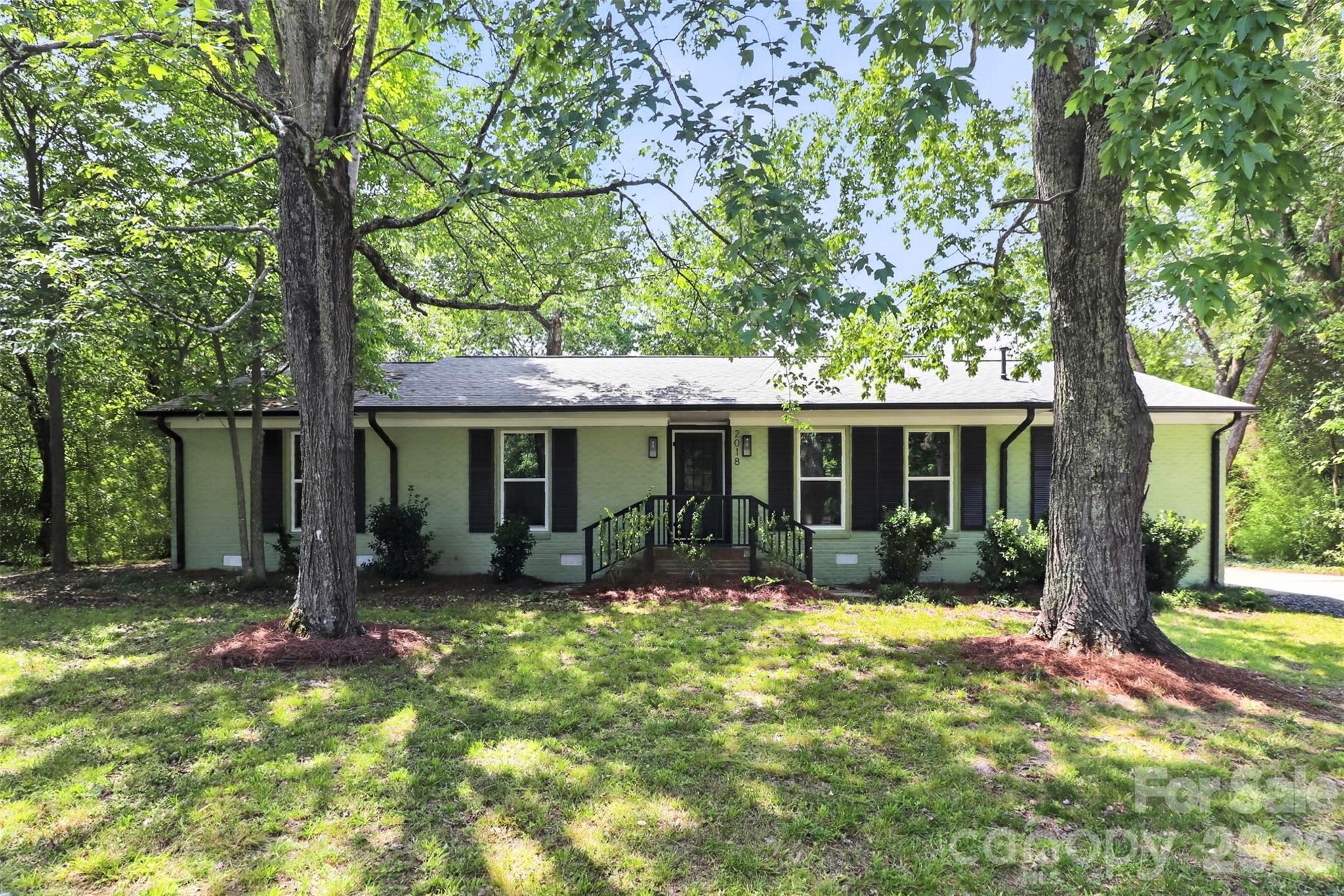 Dutchman Heights - Residential