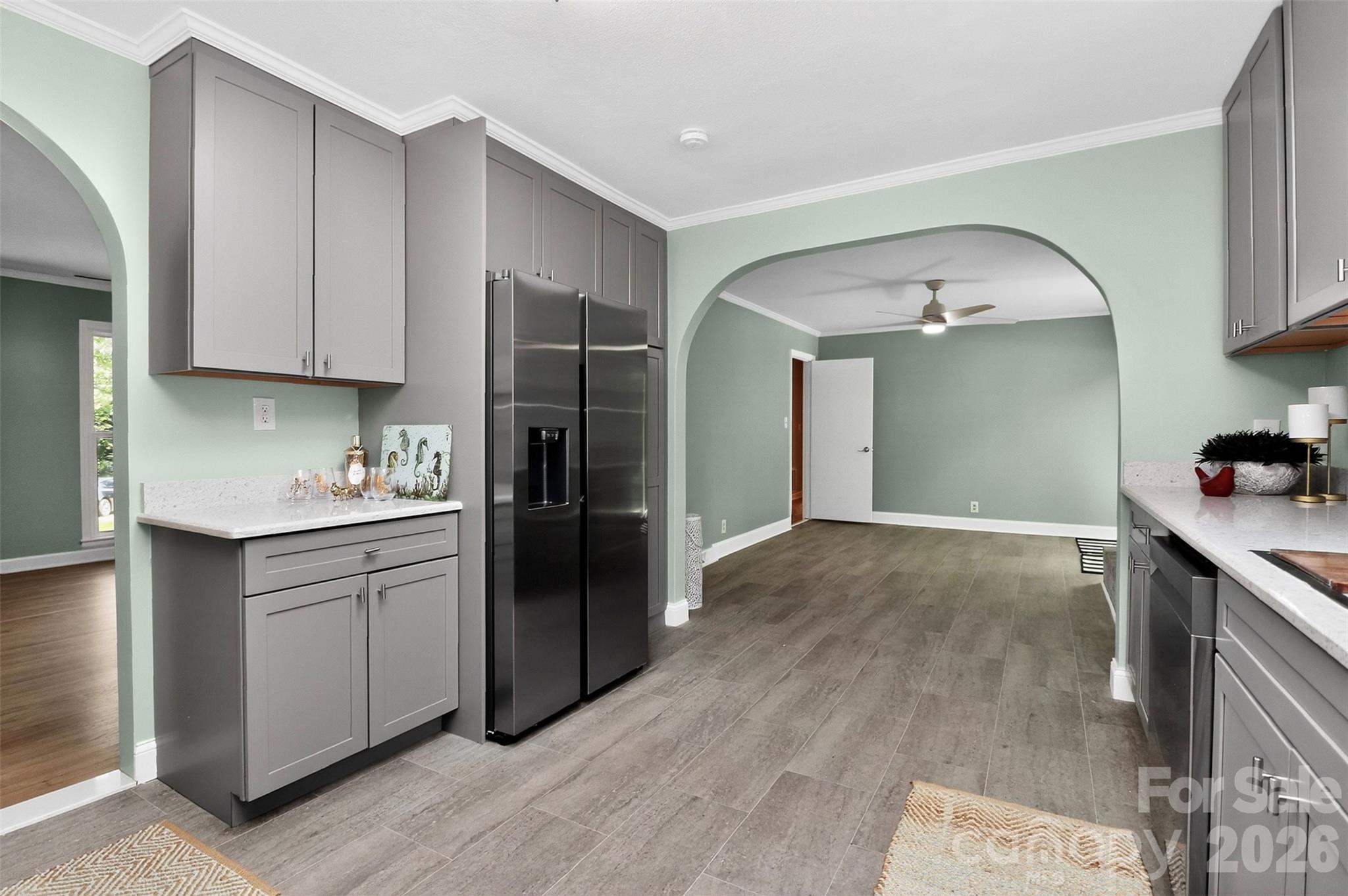 Dutchman Heights - Residential