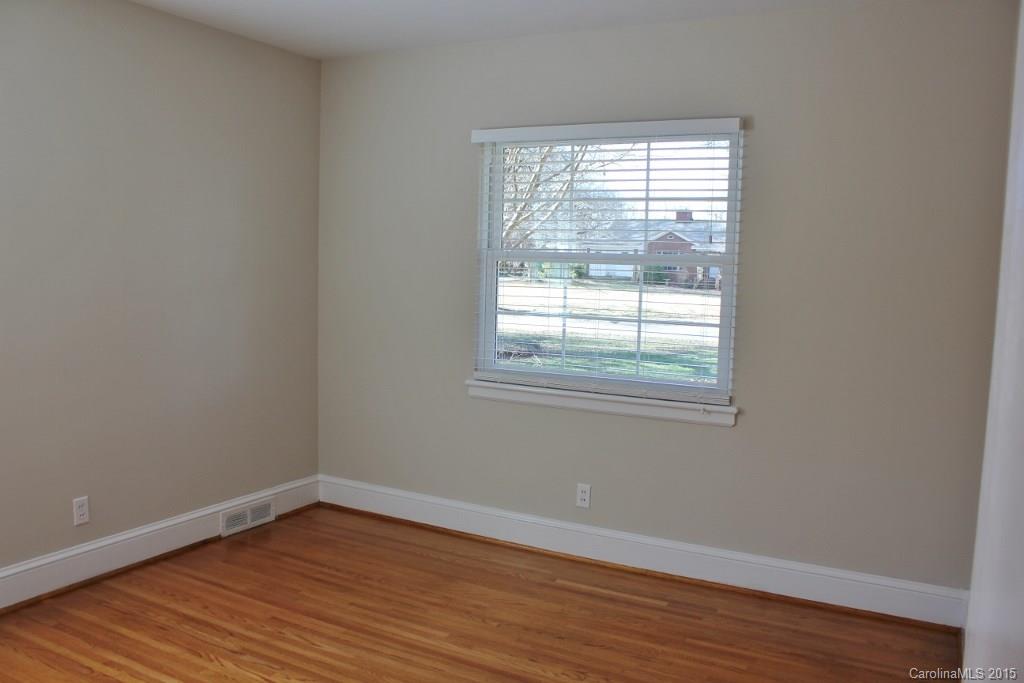 Medford Acres - Residential