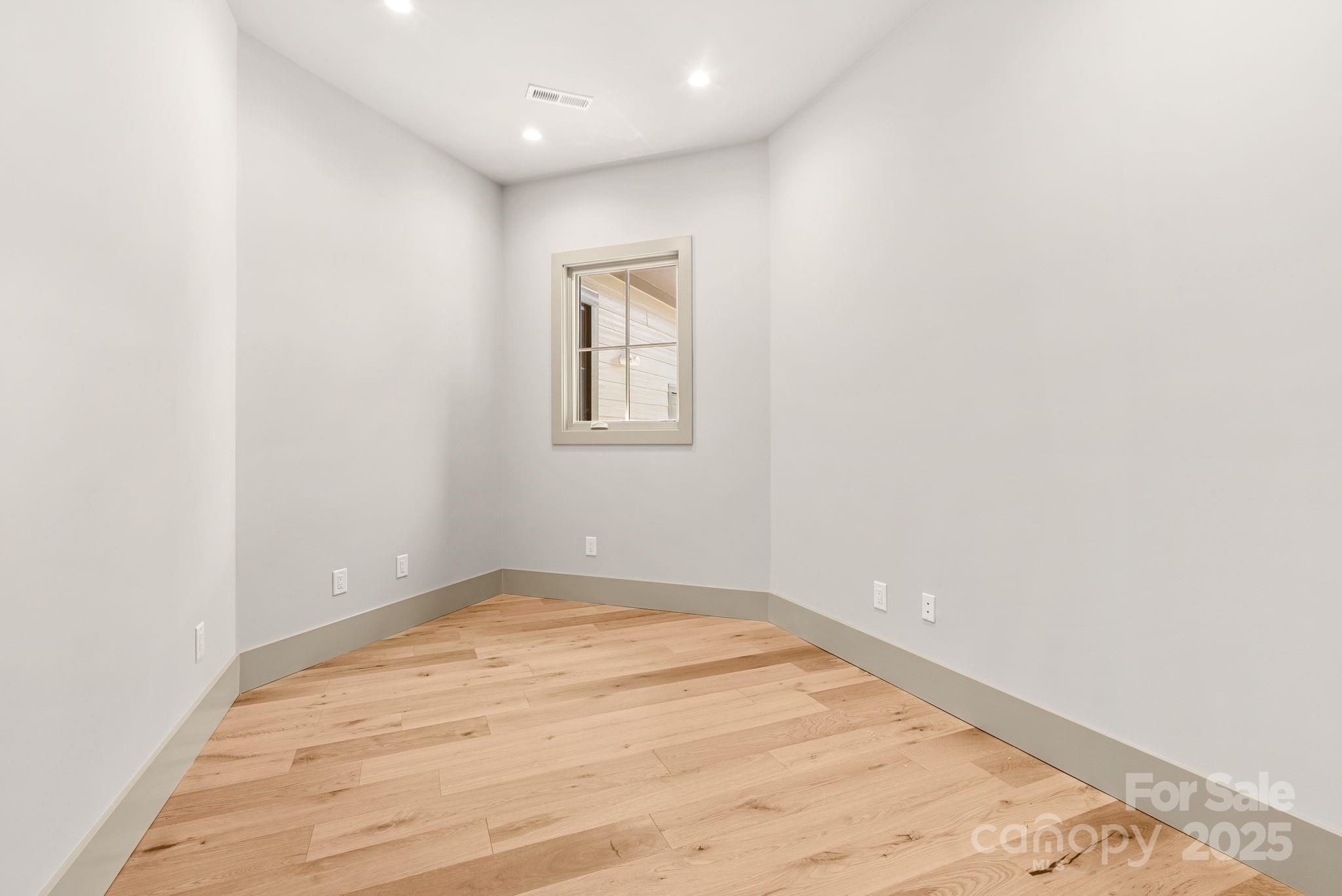 The Cliffs At Walnut Cove - Residential