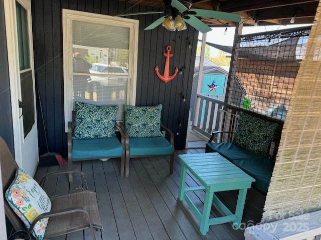 109 Hide A Way Trail