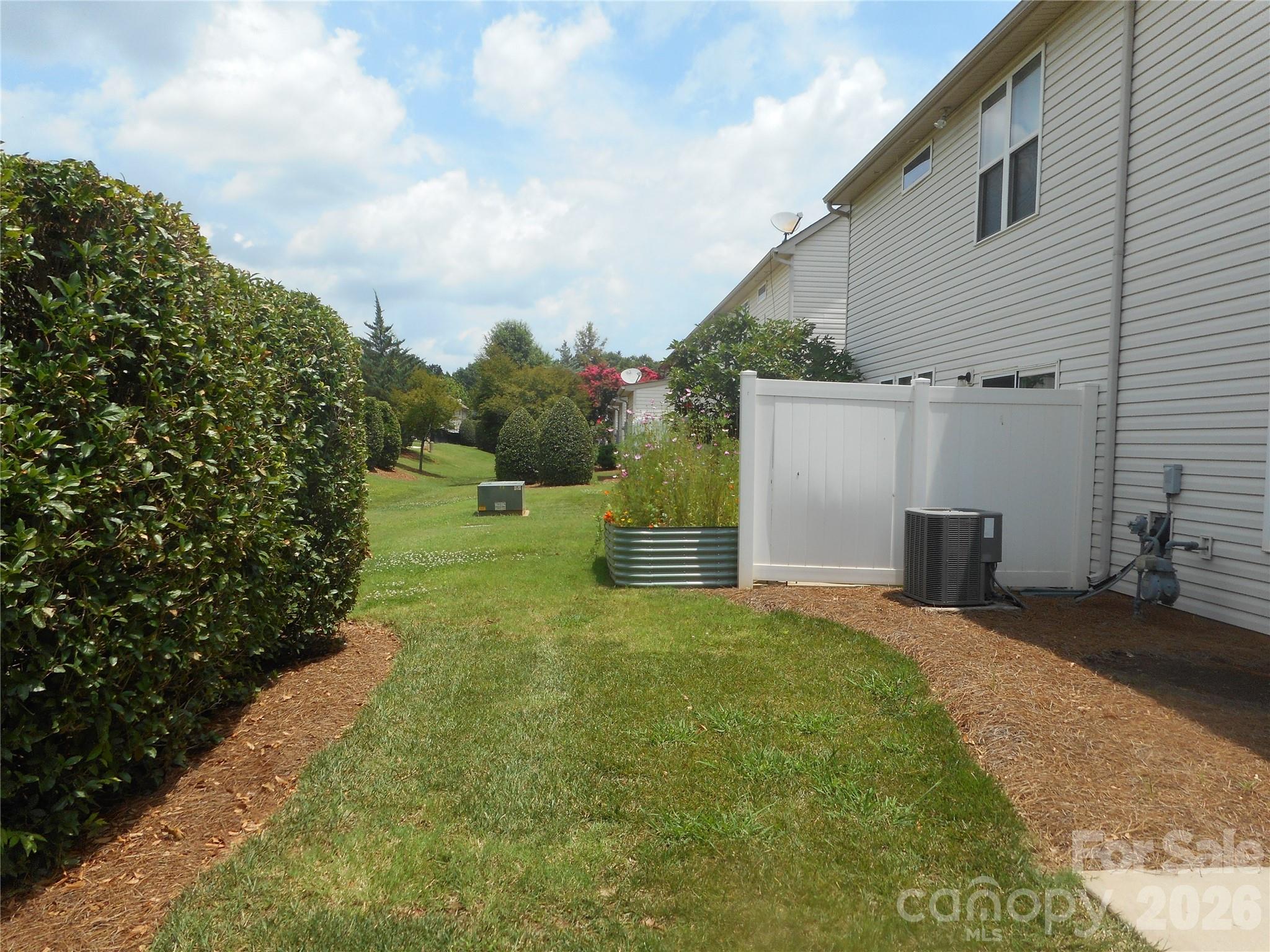 5860 Glassport Lane