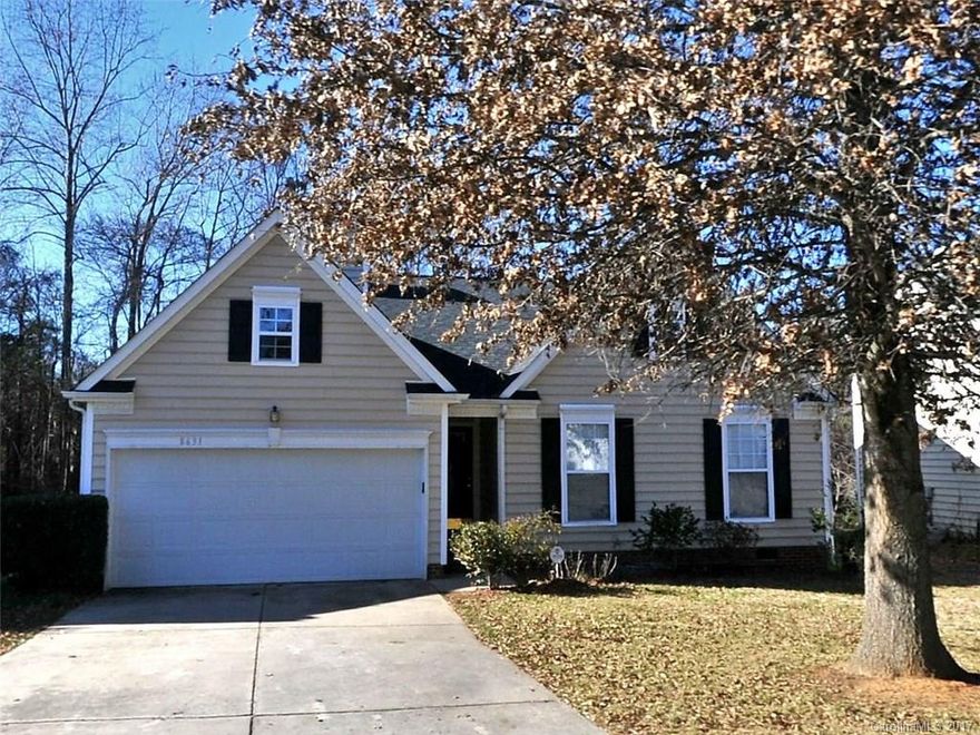 Well Maintained 3 Bedroom 2 Bath Ranch Style Home. Nice great room and spacious eat-in kitchen in very popular Cambridge Subdivision offering Pool/Clubhouse, Tennis Courts, & Walking Trails. Enjoy entertaining on the deck overlooking the large backyard. Owner will replace carpet, kitchen countertops and flooring in guest bathroom. This won't last long !!
Showings to begin March 9th  

Close to I-485 /Harrisburg Rd