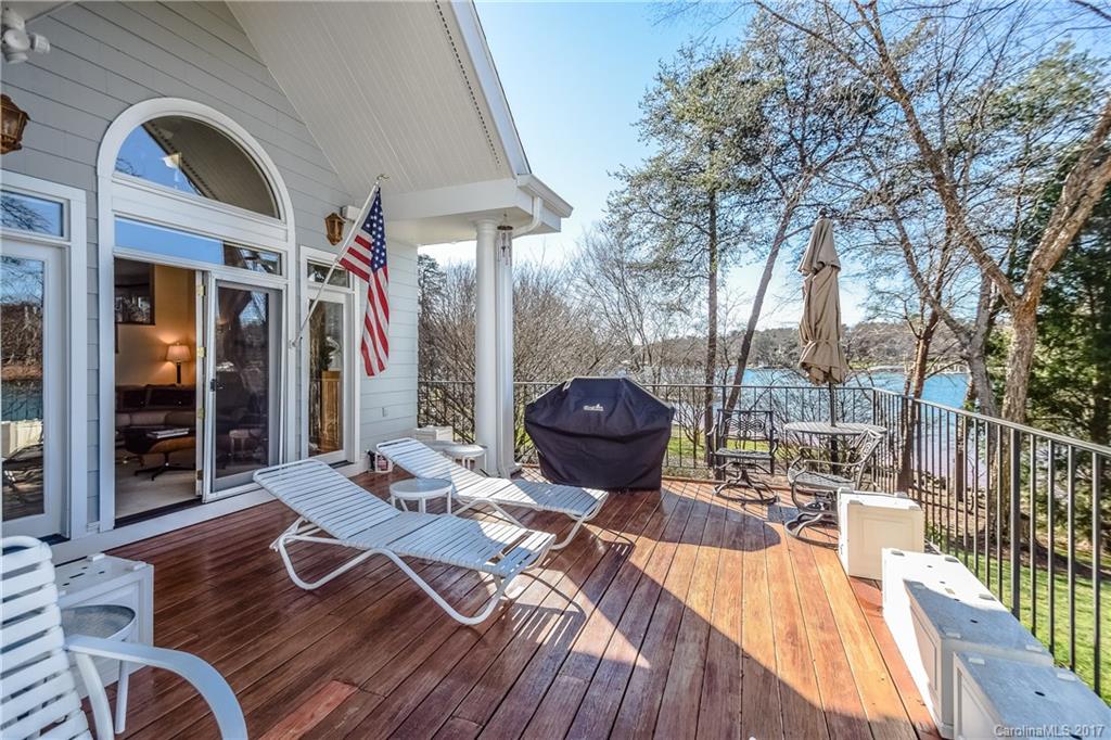 Pointe Regatta - Residential